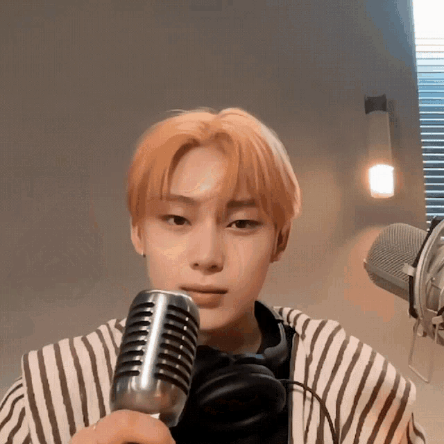 29gae Sunoo GIF