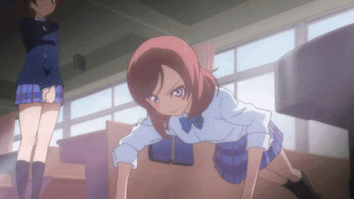 Aku Maki GIF