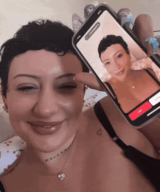 Caitvi Zaunvi GIF