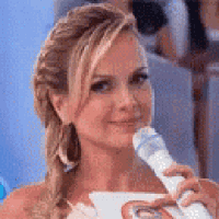 Eliana GIF