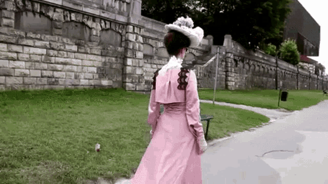 Karolina Zebrowska Thug Edwardian Lady GIF