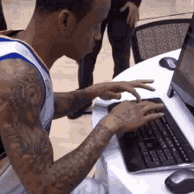 Keehtxx GIF