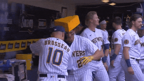 Milwaukee Brewers Willy Adames GIF