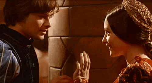 Romeo And Juliet GIF