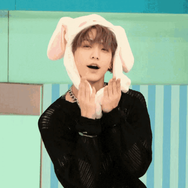Soobin Kiss GIF