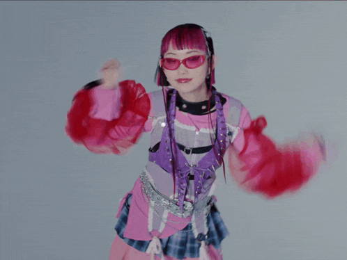 Utaha Wednesday Campanella GIF