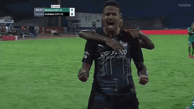 Ygor Catatau Pumped GIF