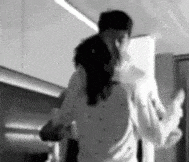 Zagrljaj Kuhinja GIF