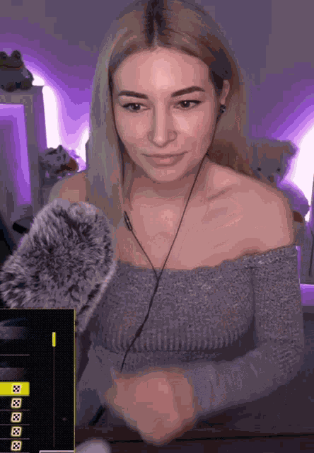 Alinity Thinking GIF