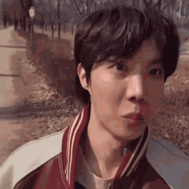 Btscraq Jhope Side Eye GIF