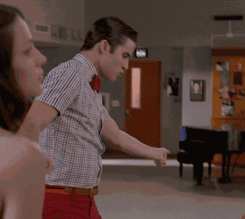 Hourly Glee Hourlyglee GIF