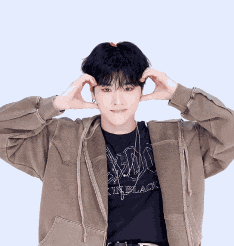 Jungsu Hearts Xdinary Heroes GIF