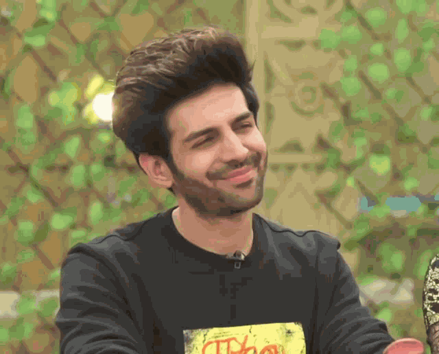 Kartik Kartik Aaryan GIF