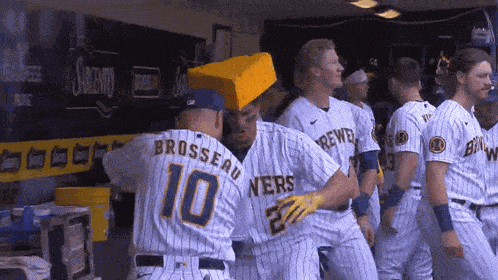 Milwaukee Brewers Willy Adames GIF
