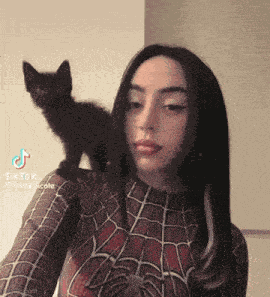 Nicki Nicole Nicki Nicole Reaction GIF