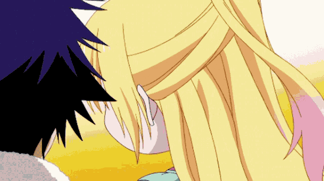 Nisekoi Smug GIF