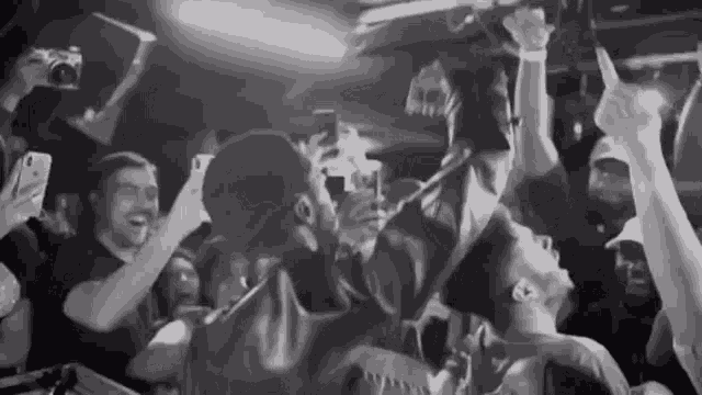 Soulection Gold Link GIF