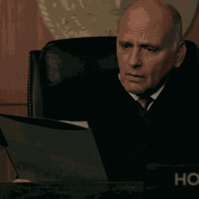 Surprised Judge Peter Dunaway GIF